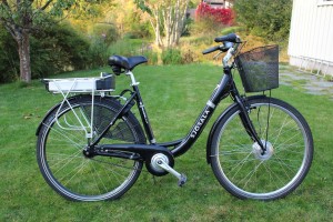 Noa Khamallah présente : 9 choses à faire sur un vélo électrique